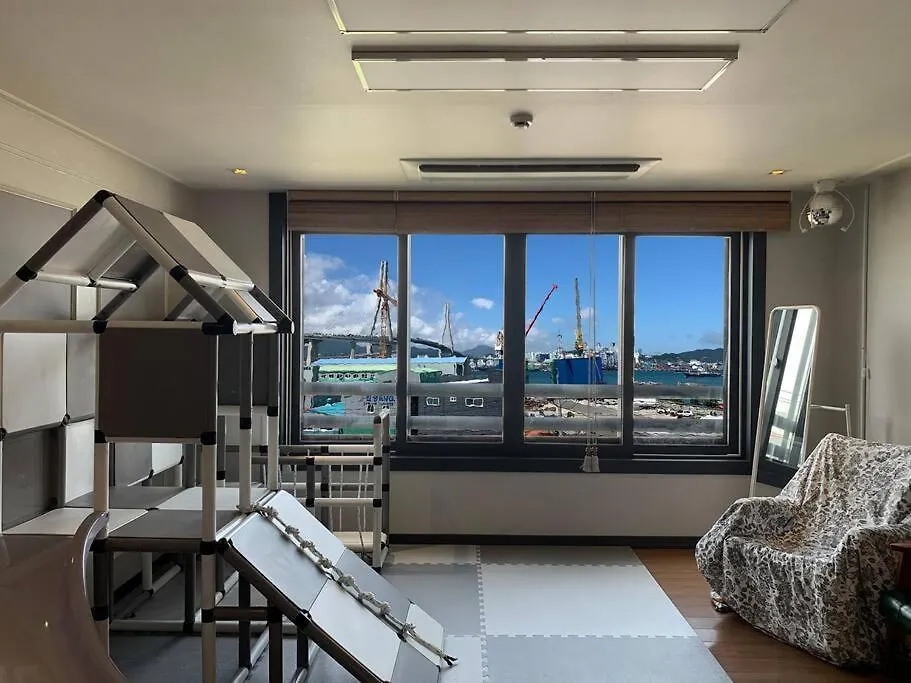 Pier 40 Free Parking Oceanview Kids House Jungle Gym Slide 2Bedroom location